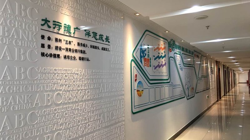 酒类包装设计的优劣解析：揭秘其背后的秘密